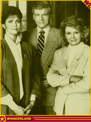LYNDA CARTER -  1987 by Freemantle International / CBS-TV.